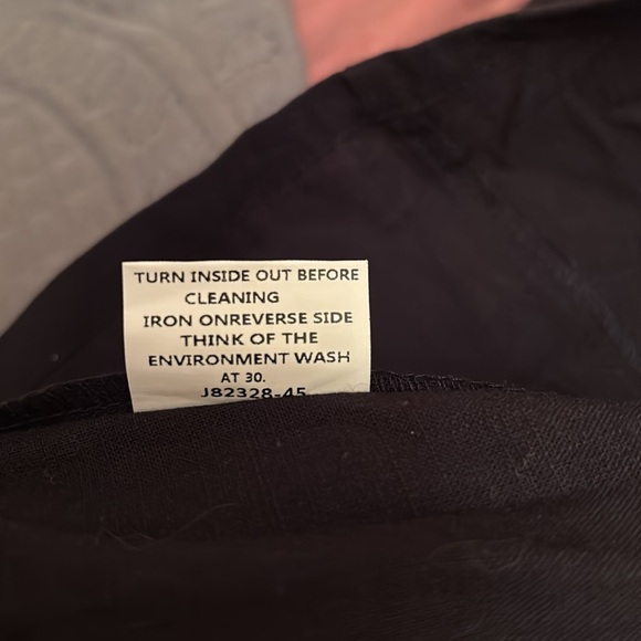 Black linen dress with three-quarter length sleeves - Picture 5 of 5